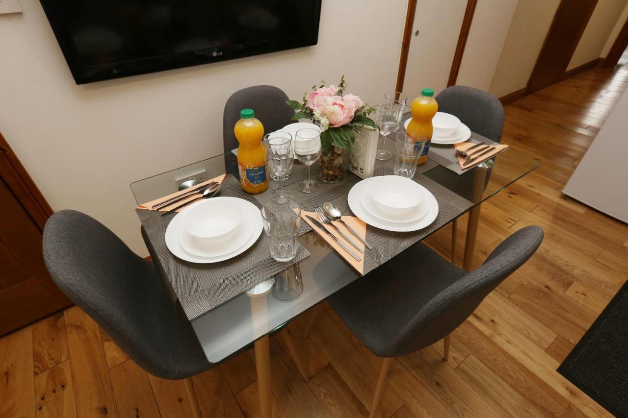 Luxurious Apartment "N22" Лондон Экстерьер фото